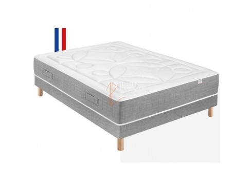 Matelas 100% latex moelleux 85 kg/m3 confort morphologique.
