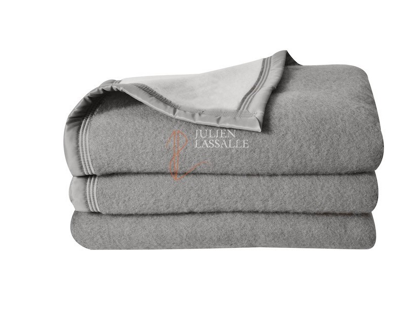 Couverture pure laine chaude Volta 500 gr/m2 taille 180 x 240 cm