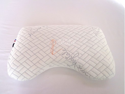 Oreiller mousse à mémoire de forme découpe cervicales 40 x 60 cm.