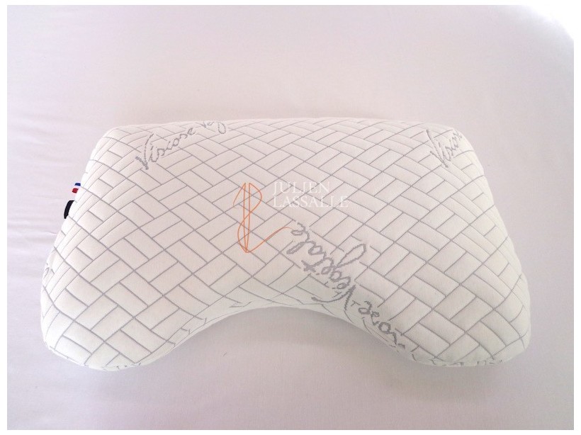 Oreiller mousse à mémoire de forme découpe cervicales 40 x 60 cm.