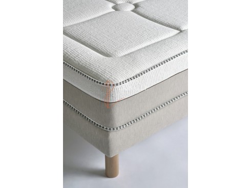 Matelas Utopia Bultex Nano + mousse à mémoire de forme 5 zones de confort.