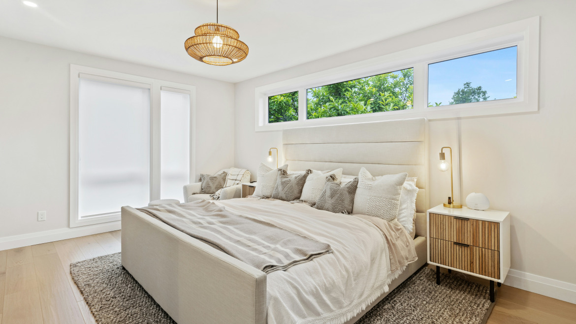 Les avantages d’une tête de lit en tissu dans une chambre